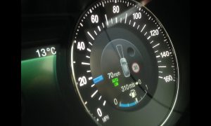 Все новые европейские автомобили оборудуют системой ограничения скорости