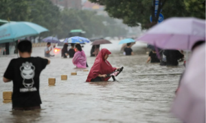 Фото: в китайской провинции прошел самый сильный за последние 1000 лет ливень