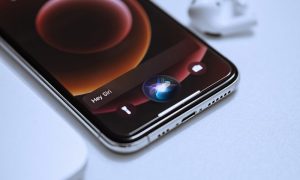 Минцифры поможет Siri заговорить по-украински 