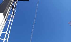 Фото: ледокол James Clark Ross поднял украинский флаг и направляется в Одессу