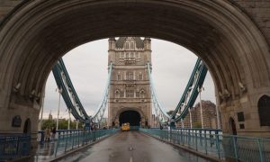 На Тауэрском мосту возобновили движение транспорта