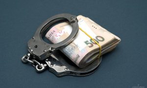 Фото: чиновник Одесской ОГА присвоил миллионы на строительстве больниц