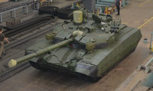 Фото: в Харькове изготовили танк «Оплот» для Парада Независимости