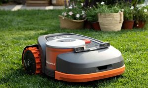 В США создали робота-газонокосильщика с поддержкой GPS