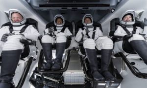 Стало известно, чем занимается первая гражданская миссия в космосе