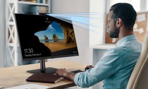 Samsung показал монитор для видеопереговоров с выдвижной камерой