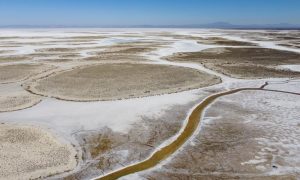 Второе крупнейшее озеро Турции высохло из-за изменения климата и сельского хозяйства