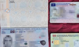 Фото: в Хмельницком нелегалов переправляли в ЕС по фальшивым документам