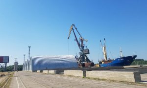 Фото: на Одесчине ищут моряка, который упал с корабля в Дунай