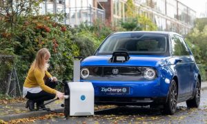 Изобрели батарейку. В Великобритании представили внешний аккумулятор для электрокаров