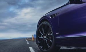 Планета оценит: премиальный седан Bentley Flying Spur перевели на топливо из соломы