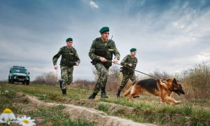 Украинские пограничники получили спецавтомобили из Германии