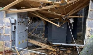 У Британії 25 тисяч людей п’яту добу без світла й опалення через наслідки потужного шторму