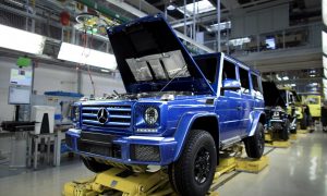Владелец Mercedes инвестирует в электромобили почти $70 млрд