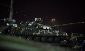 Украинская армия получила сотню единиц нового вооружения и военной техники