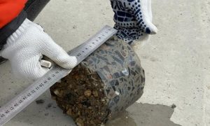 Фото: чиновник разворовал миллионы бюджетных средств на строительстве дорог