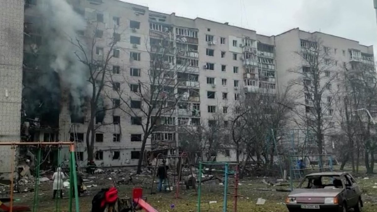 На Чернігівщині окупанти завдали авіаудару по цивільних об'єктах