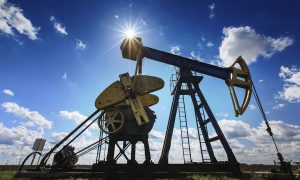 Цену на российскую нефть хотят обвалить вдвое