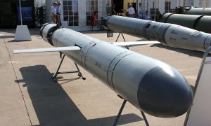 Фото: стало відомо, якою ракетою агресор вдарив по центру Харкова