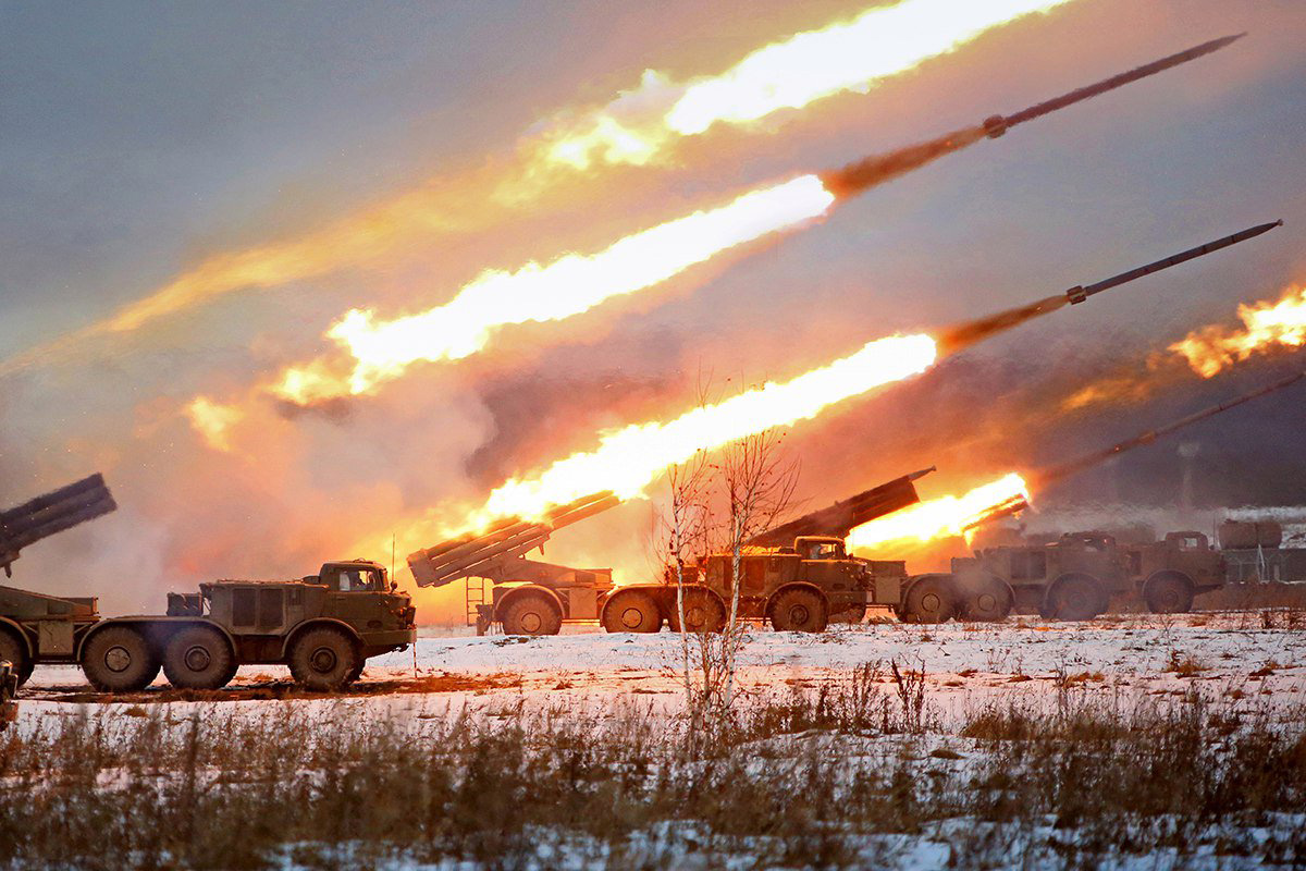 Рашисти обстріляли місто на Чернігівщині, є загиблі й поранені