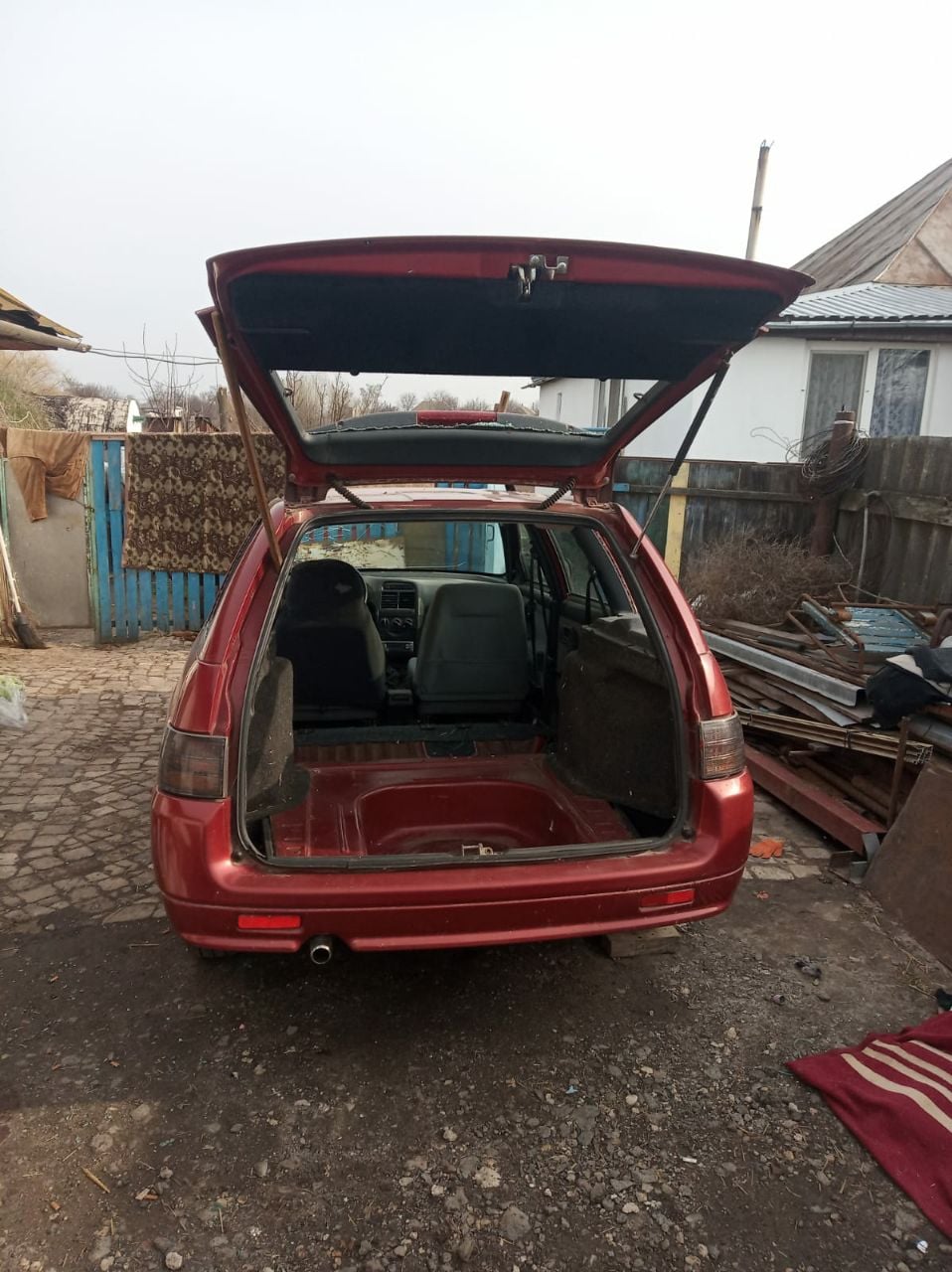 Фото: житель Київщини підірвався на власному замінованому автомобілі