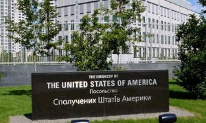 Фото: новий посол США отримала «квиток» для роботи в Україні