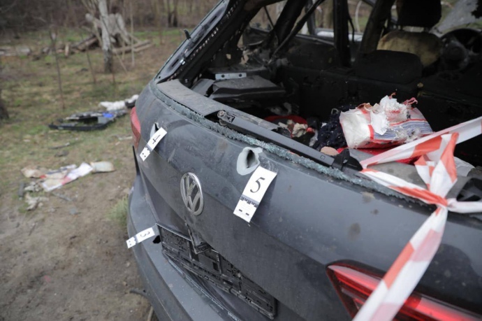 Фото, відео: на Київщині окупанти розстріляли сім’ю з двома дітьми
