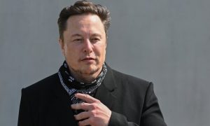Засновник Tesla відреагував на погрози голови «Роскосмосу»