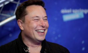 Илон Маск заставил всех сотрудников Tesla вернуться в офисы, но они там не поместились