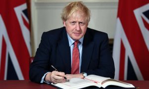 До £10 млн на ремонт: Британия поможет вывезти украинское зерно по железной дороге