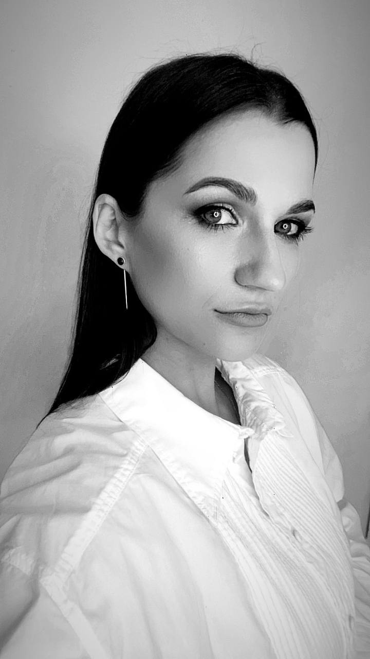 Лилия Нечай, Leo Beauty Club: О модном летнем маникюре, экспериментах с ногтями и тренде на оригинальность