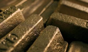 Медный страх мировой экономики: котировки металла упали до значений декабря 2020 года