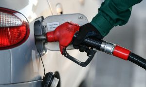 На АЗС бензин и дизель могут подешеветь, однако есть условия