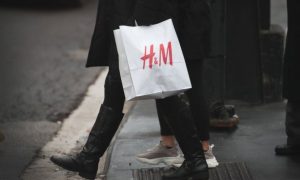 Полностью прекращает бизнес на россии: сеть HM уходит из страны-агрессора