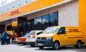 Ведущая компания по экспресс-доставке прекратит работу внутри рф