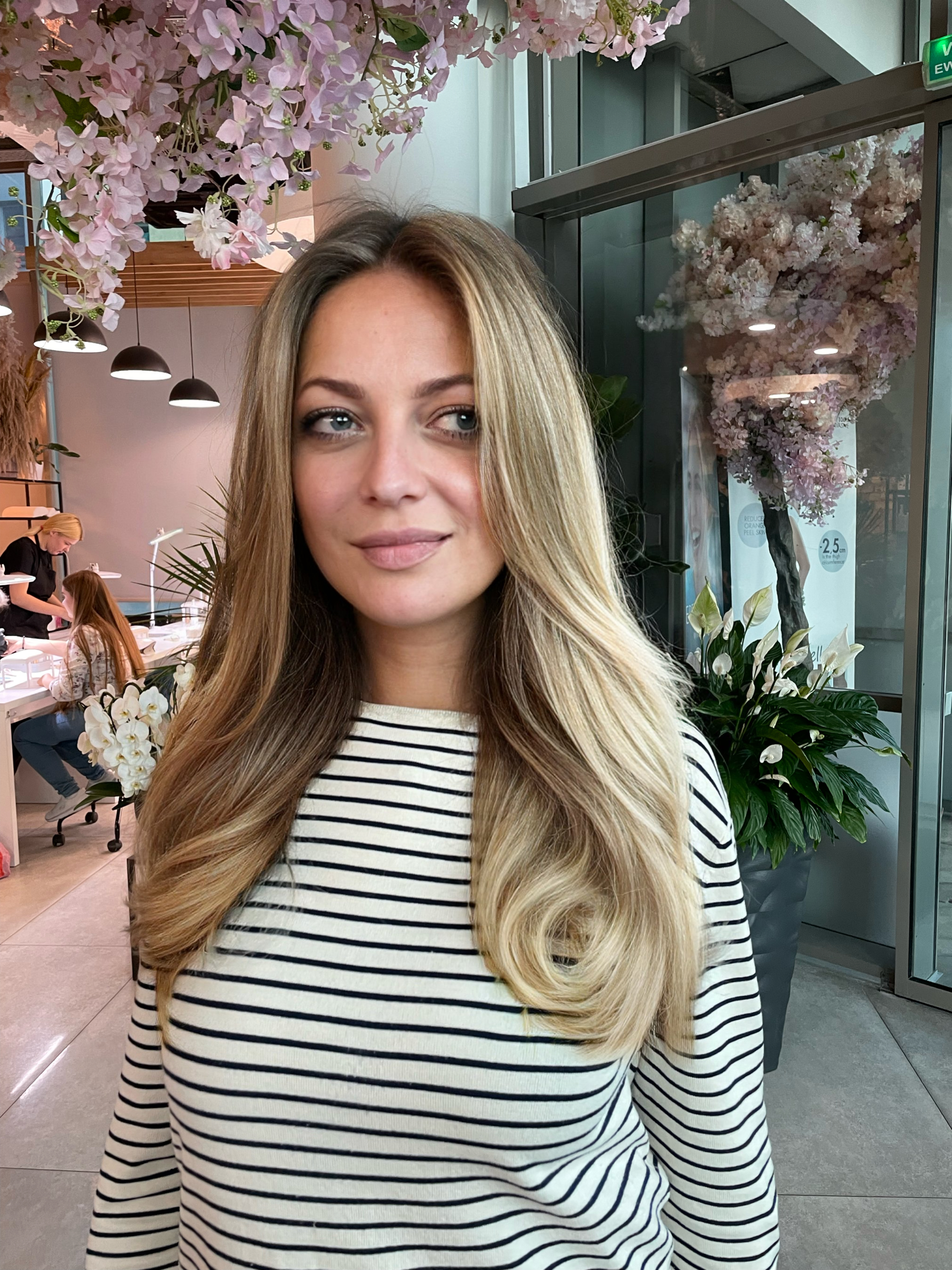 Виктория Блинова, Leo Beauty Club в Варшаве: Как очаровать клиента и почему так важен поход к стилисту