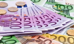 Украина получила миллиардный транш экстренной финпомощи от ЕС