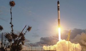Видео: Rocket Lab выводит на орбиту американский спутник-разведчик