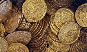 В Англии нашли казну с золотыми монетами Древнего Рима