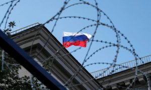 Британия дала месяц: операции с Росбанком олигарха Потанина полностью останавливаются