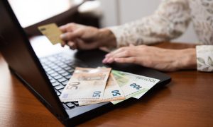 Расходы украинцев в торговых сетях: Visa констатирует возврат на довоенный уровень