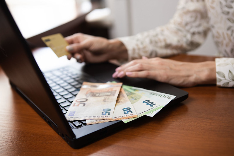 Расходы украинцев в торговых сетях: Visa констатирует возврат на довоенный уровень