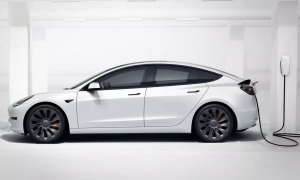 Tesla перестала продавать один из самых популярных электромобилей: причины