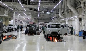 Идея выпуска авто на площадке российского УАЗа ничтожна: китайская Chery отказалась