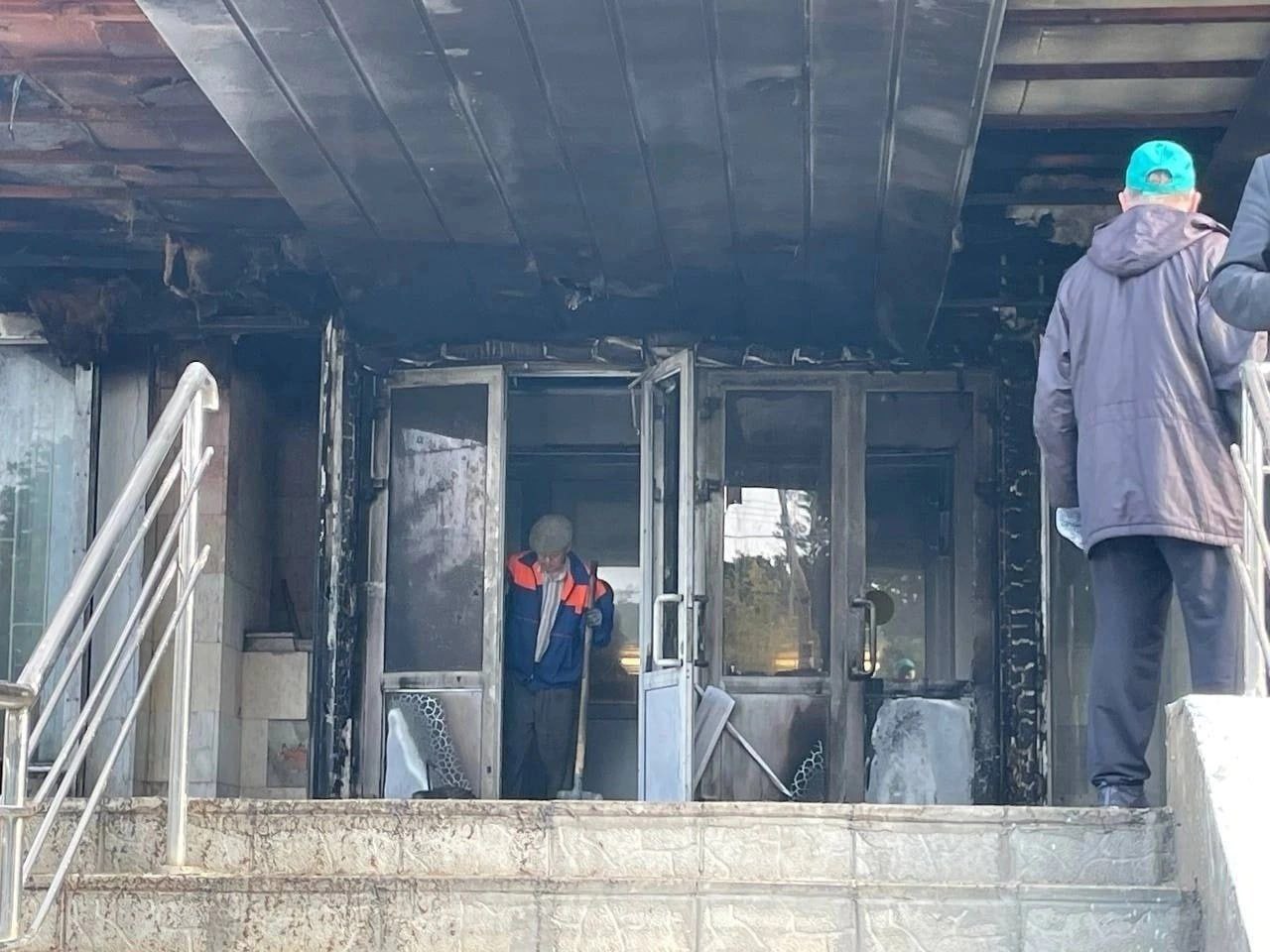 У росії підпалили міську адміністрацію після оголошення мобілізації