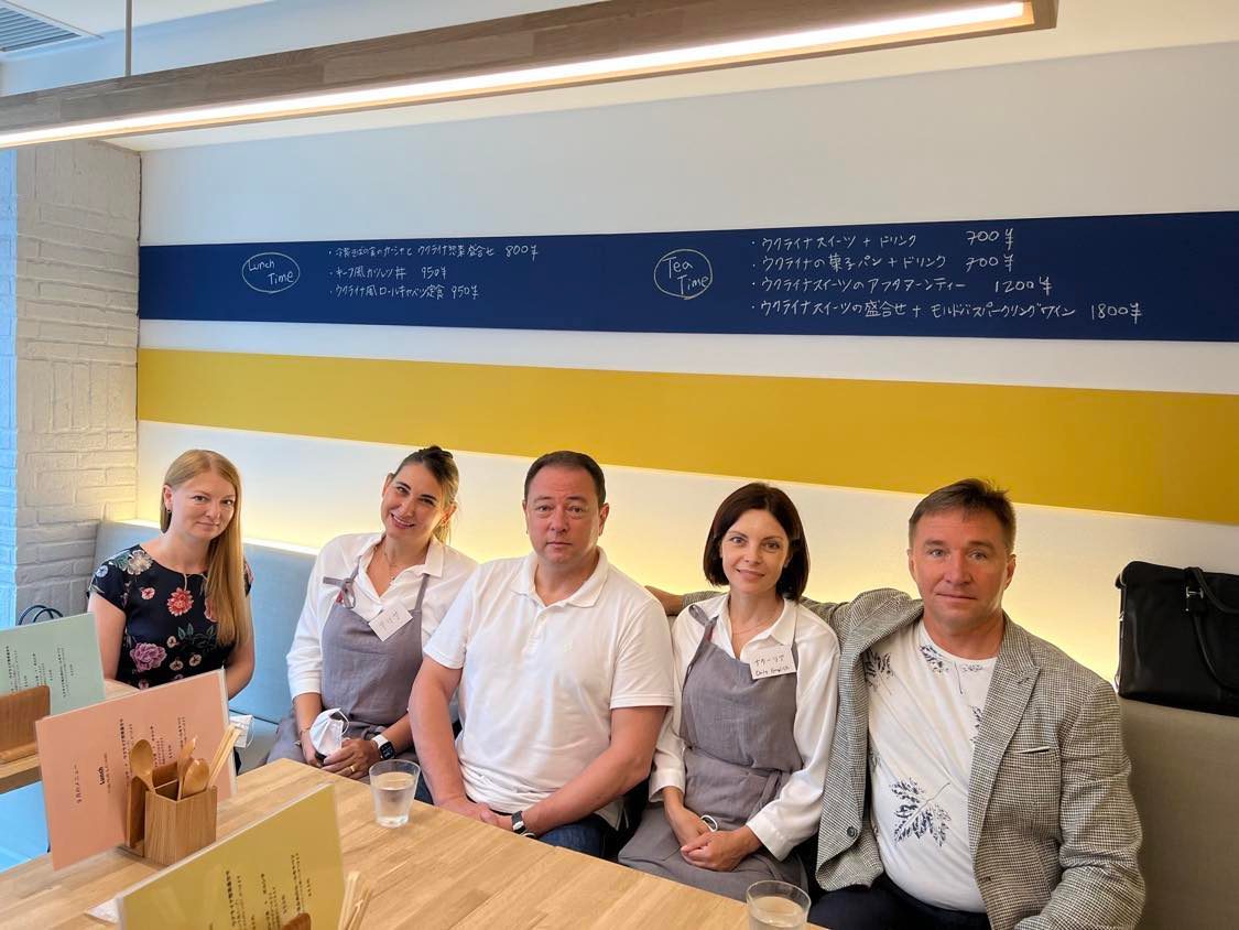 У Токіо відкрився ресторан української кухні з борщем і котлетами по-київськи