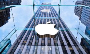 Рыночная капитализация Apple упала ниже $2 трлн впервые за почти два года