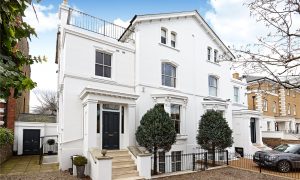 Инфляция и уход российских олигархов: в Лондоне падение цен на элитные дома - FT