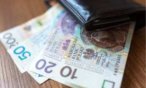  В Польше закрывают программу обмена гривны по выгодному курсу