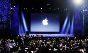 Десятки тысяч человек посмотрели на YouTube фейковую прямую трансляцию Apple